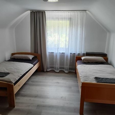 Apartments Zum Stillen Winkel Niederbreitbach Экстерьер фото