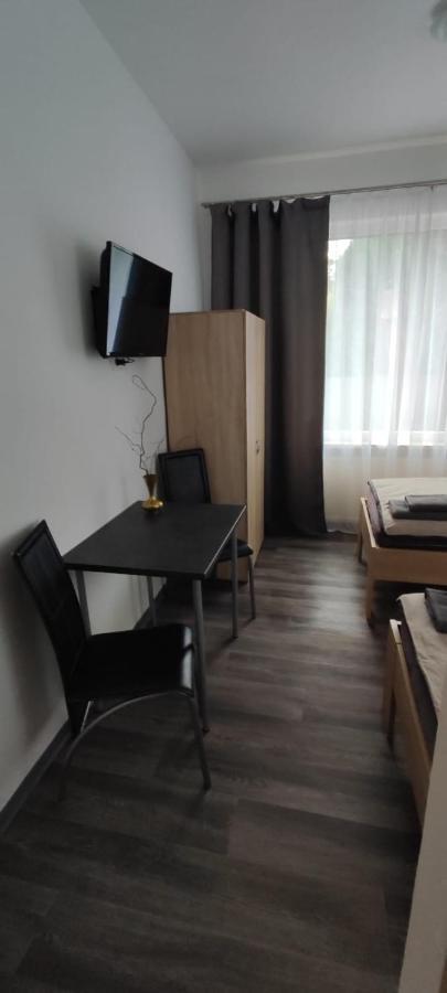 Apartments Zum Stillen Winkel Niederbreitbach Экстерьер фото