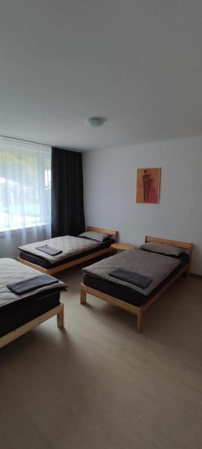 Apartments Zum Stillen Winkel Niederbreitbach Экстерьер фото